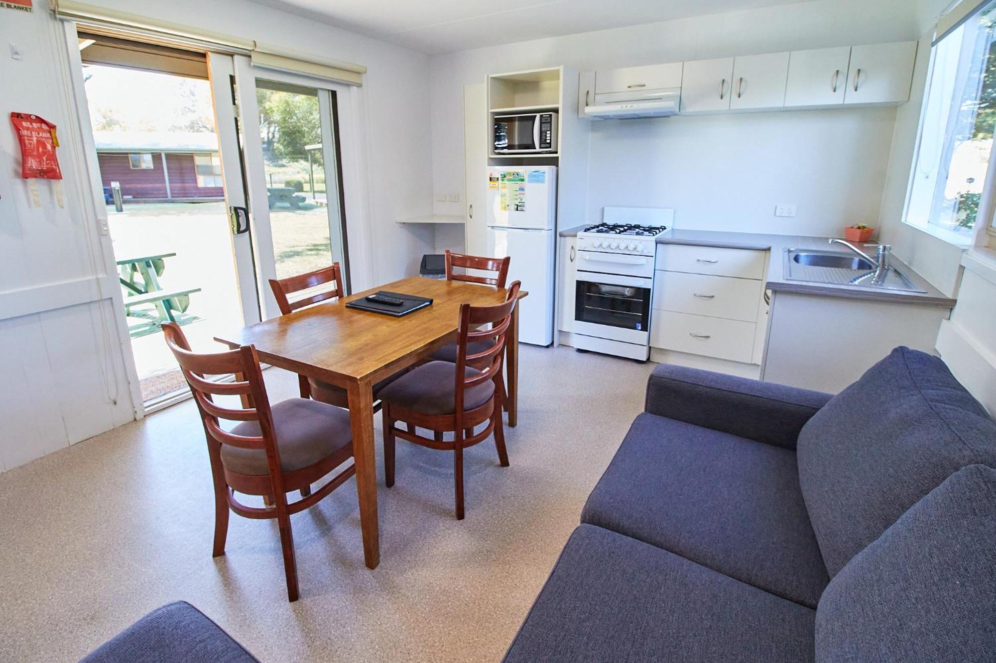 Surfside Holiday Park Warrnambool Eksteriør billede